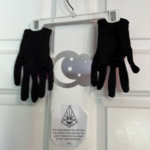 PINK 💀 SKULL 🧤 GLOVES KIDS - Picture 6 of 6